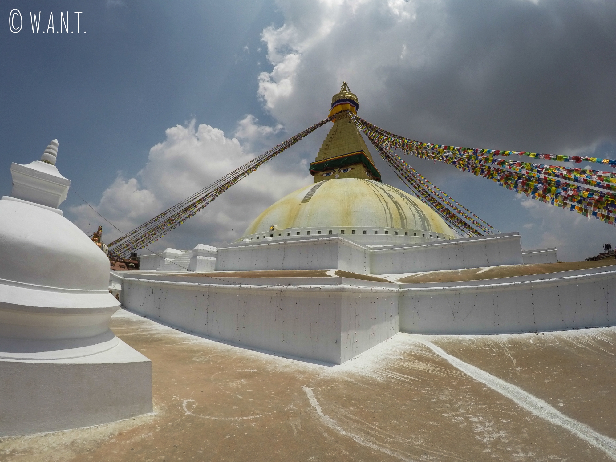 Vue sur le stupa Bodnath à Katmandou