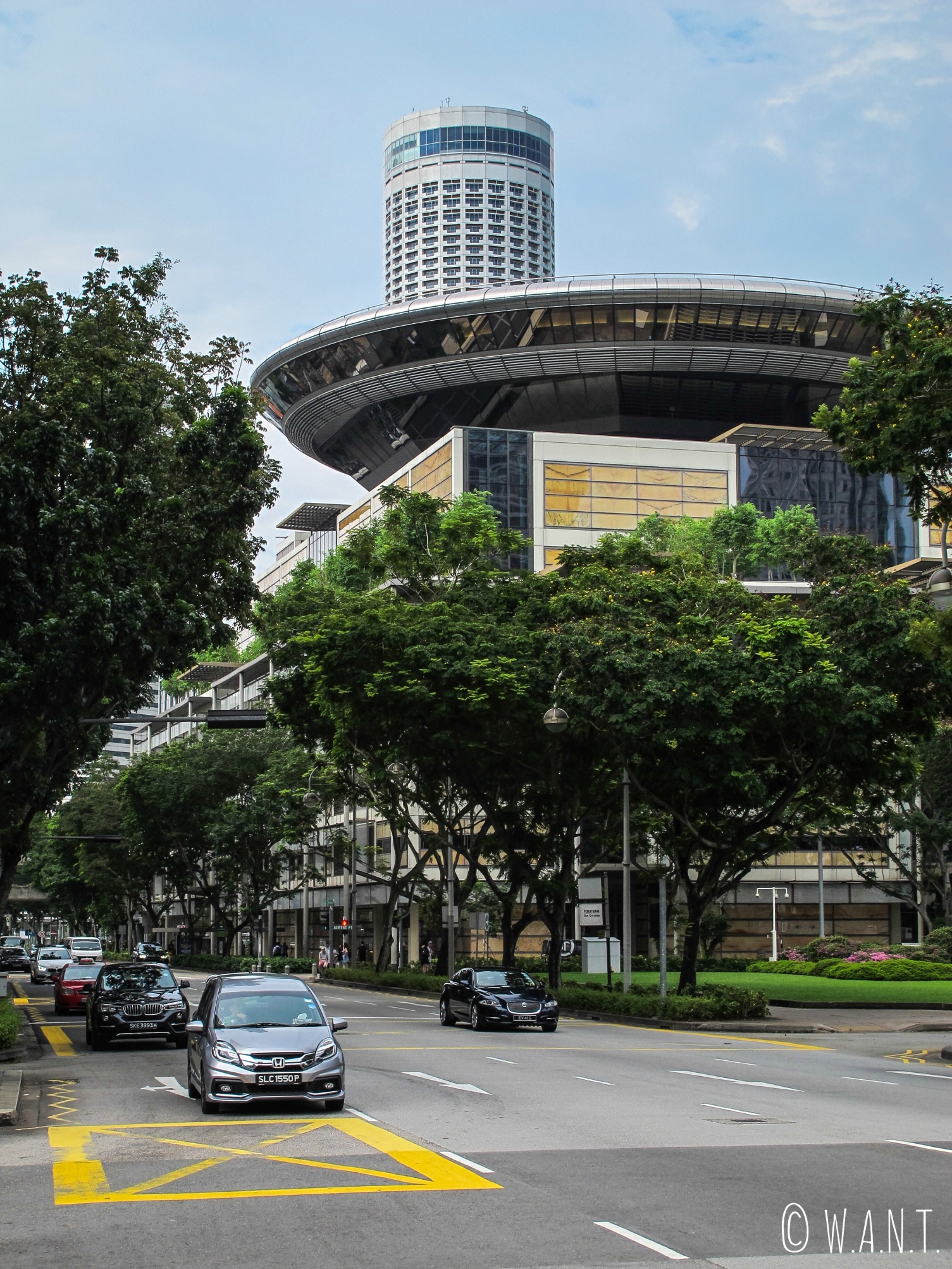 Architecture futuriste dans les rues de Singapour