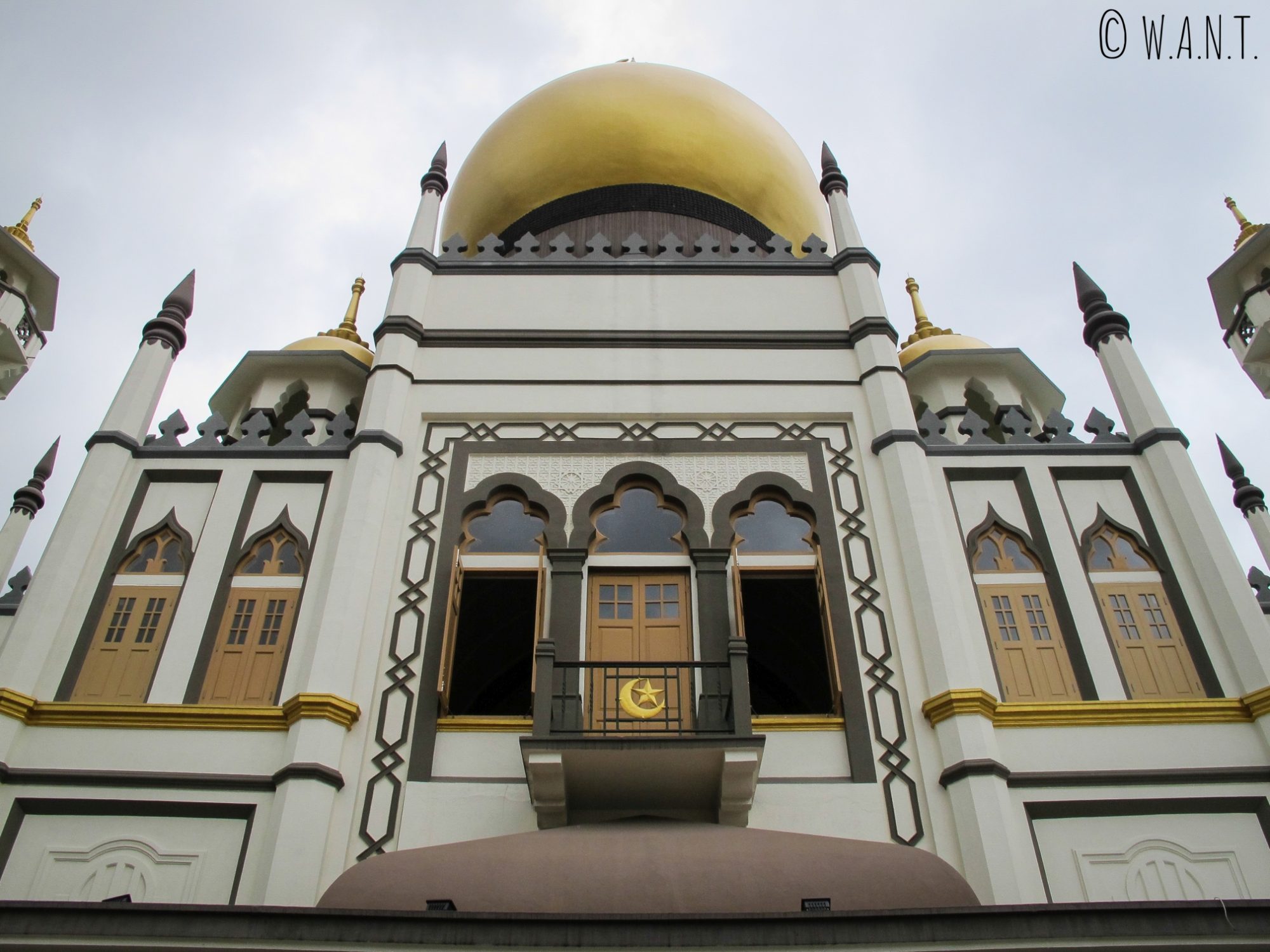 Façade de la mosquée Masjid Sultan de Singapour