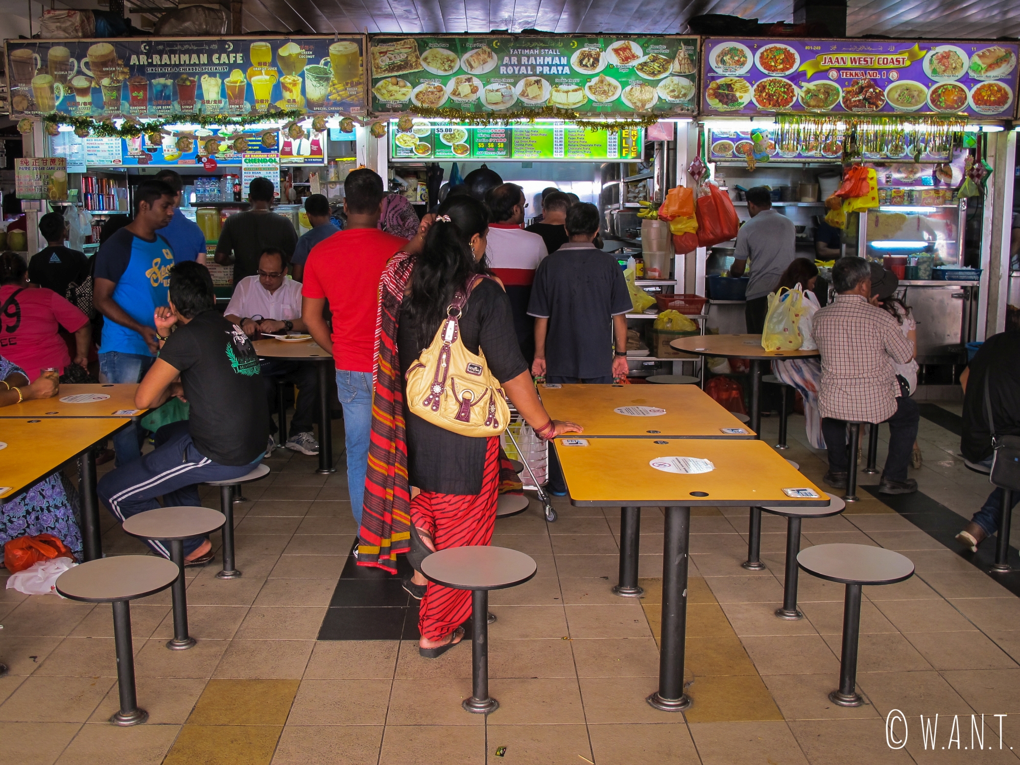 Food court dans le quartier de Little India à Singapour