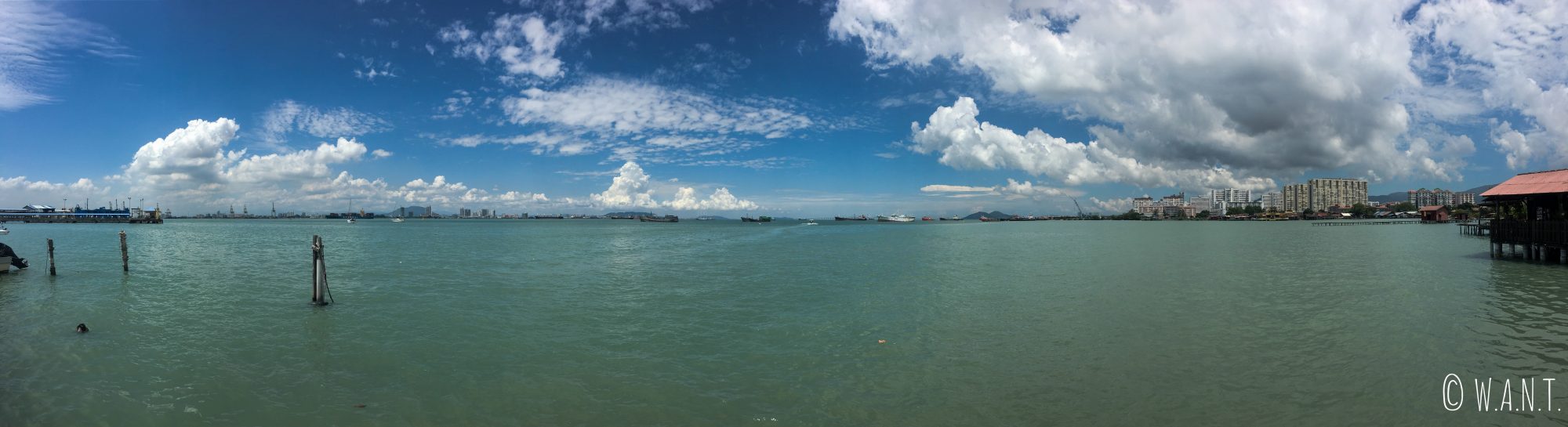 Panorama depuis le bout de Chew jetty à Penang