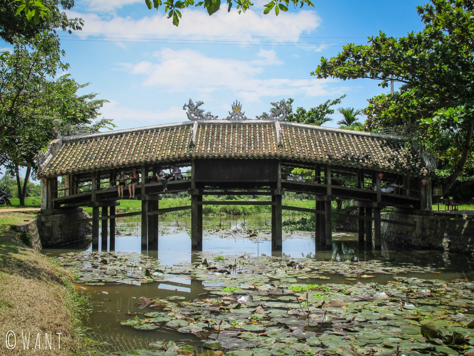 Pont couvert Thanh Toan aux environs de Hué