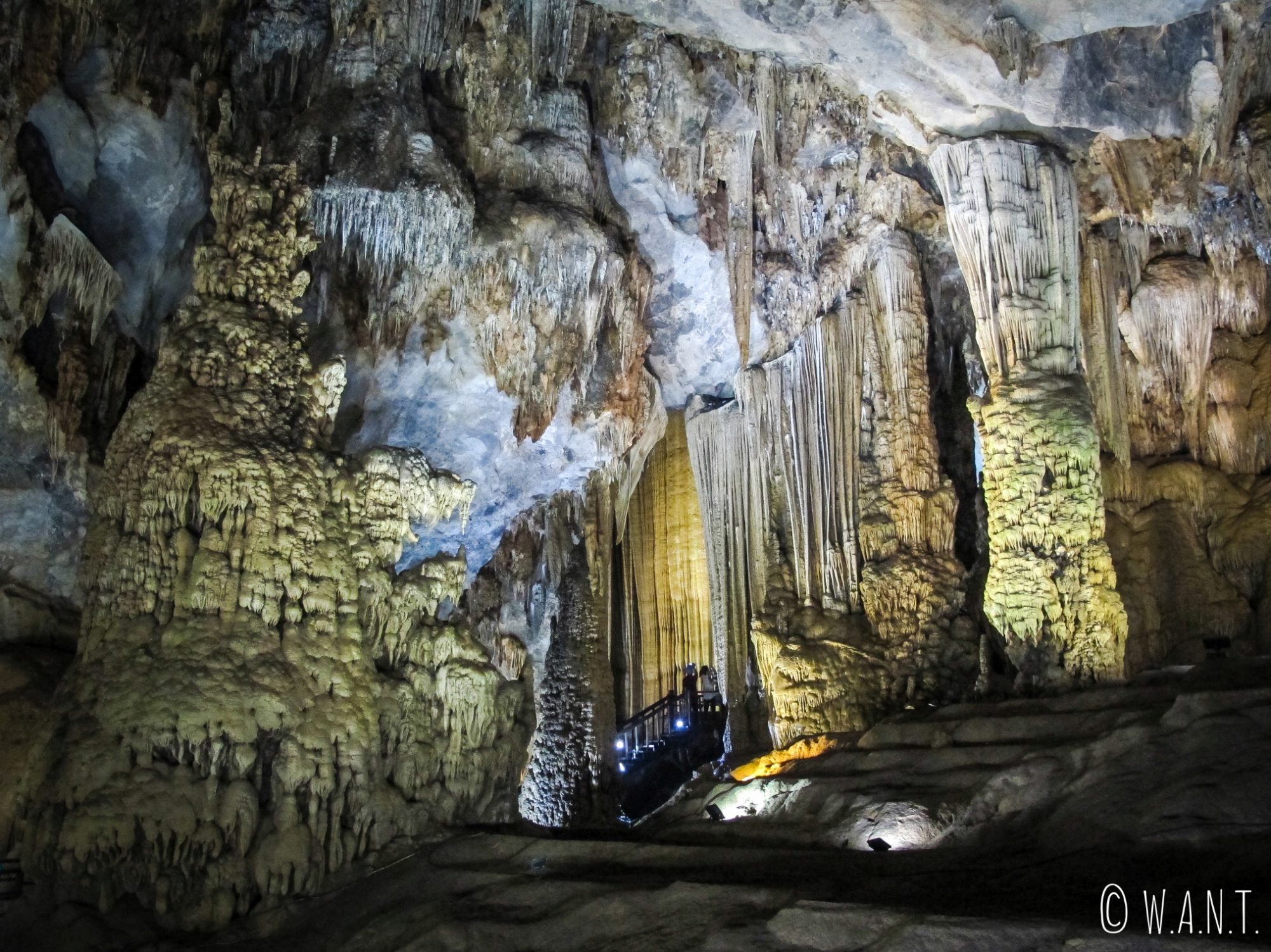 Stalactites de la Paradise Cave à Phong Nha