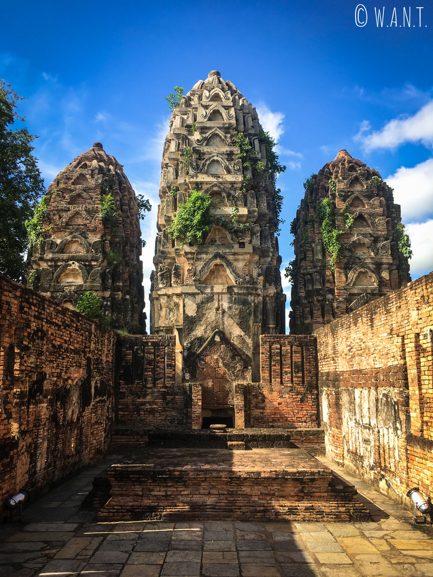 Le Wat Si Sawai nécessite un détour dans la zone centrale de Sukhothai