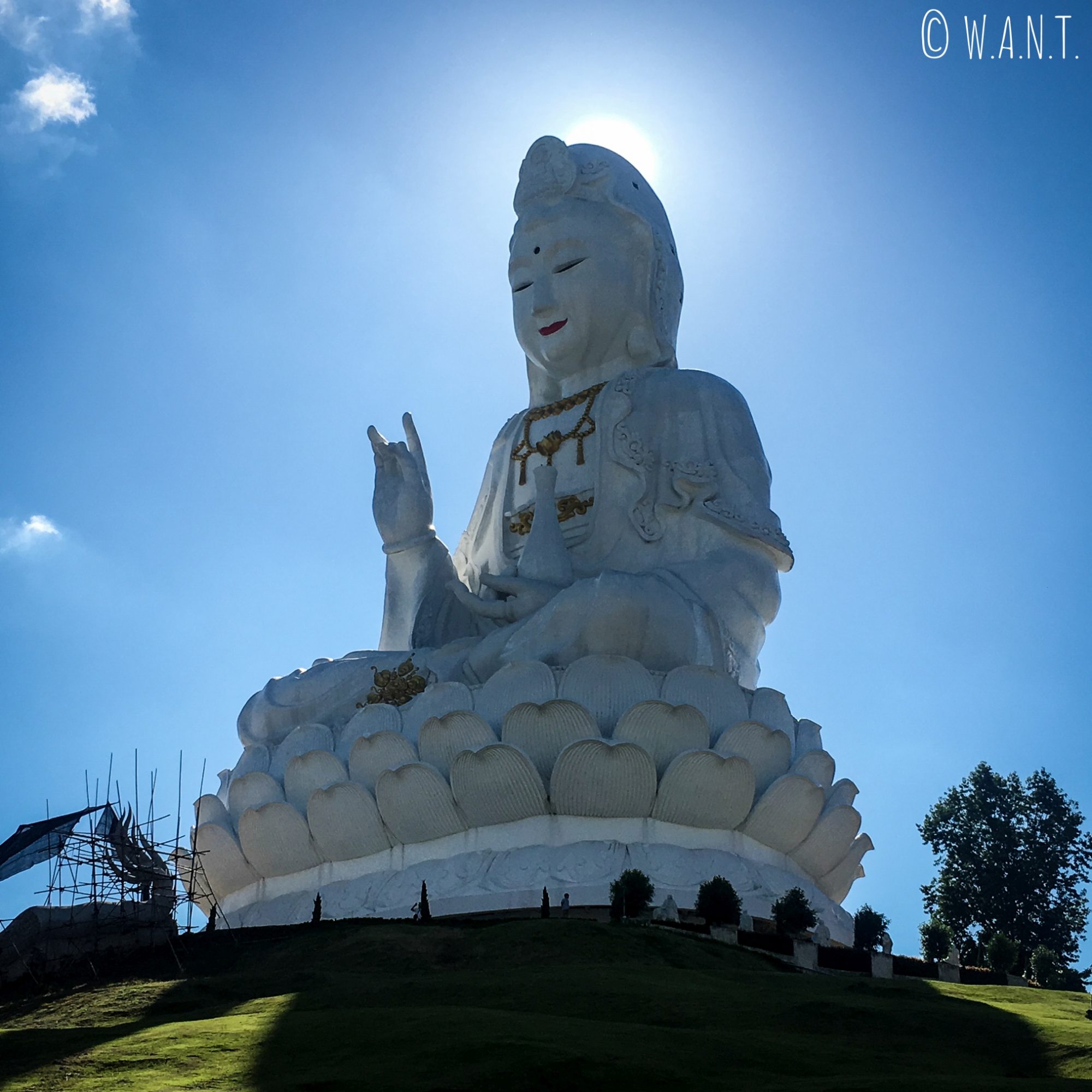 Statue de Lady Bouddha à quelques kilomètres de Chiang Rai