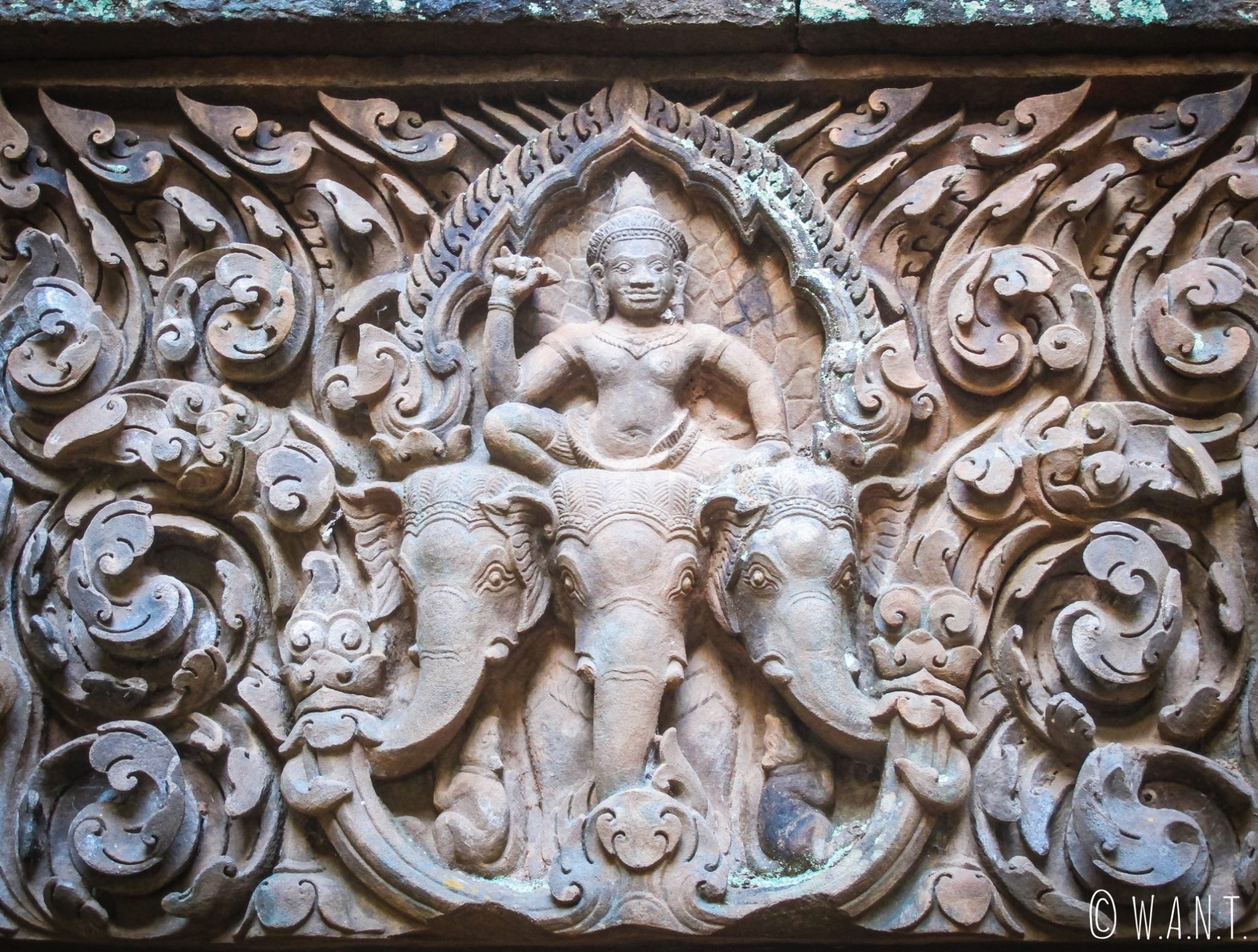 Fronton sculpté du temple de Vat Phou