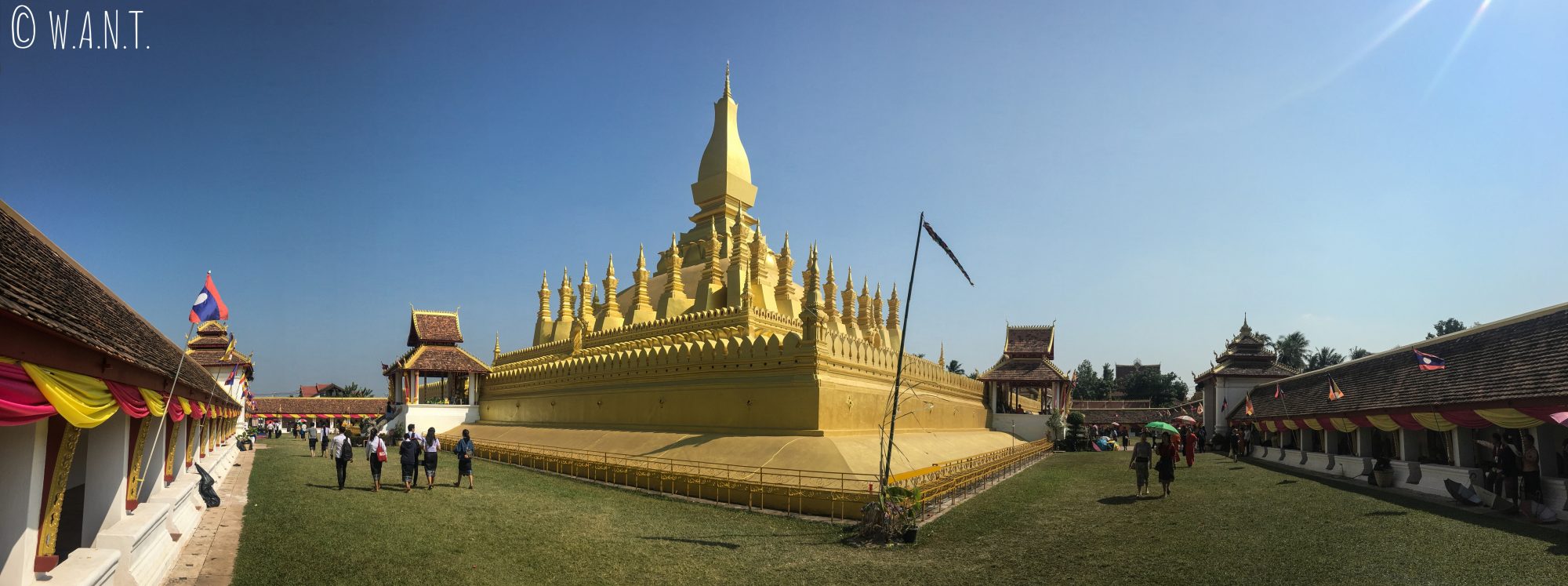 Panorama du Pha That Luang de Vientiane