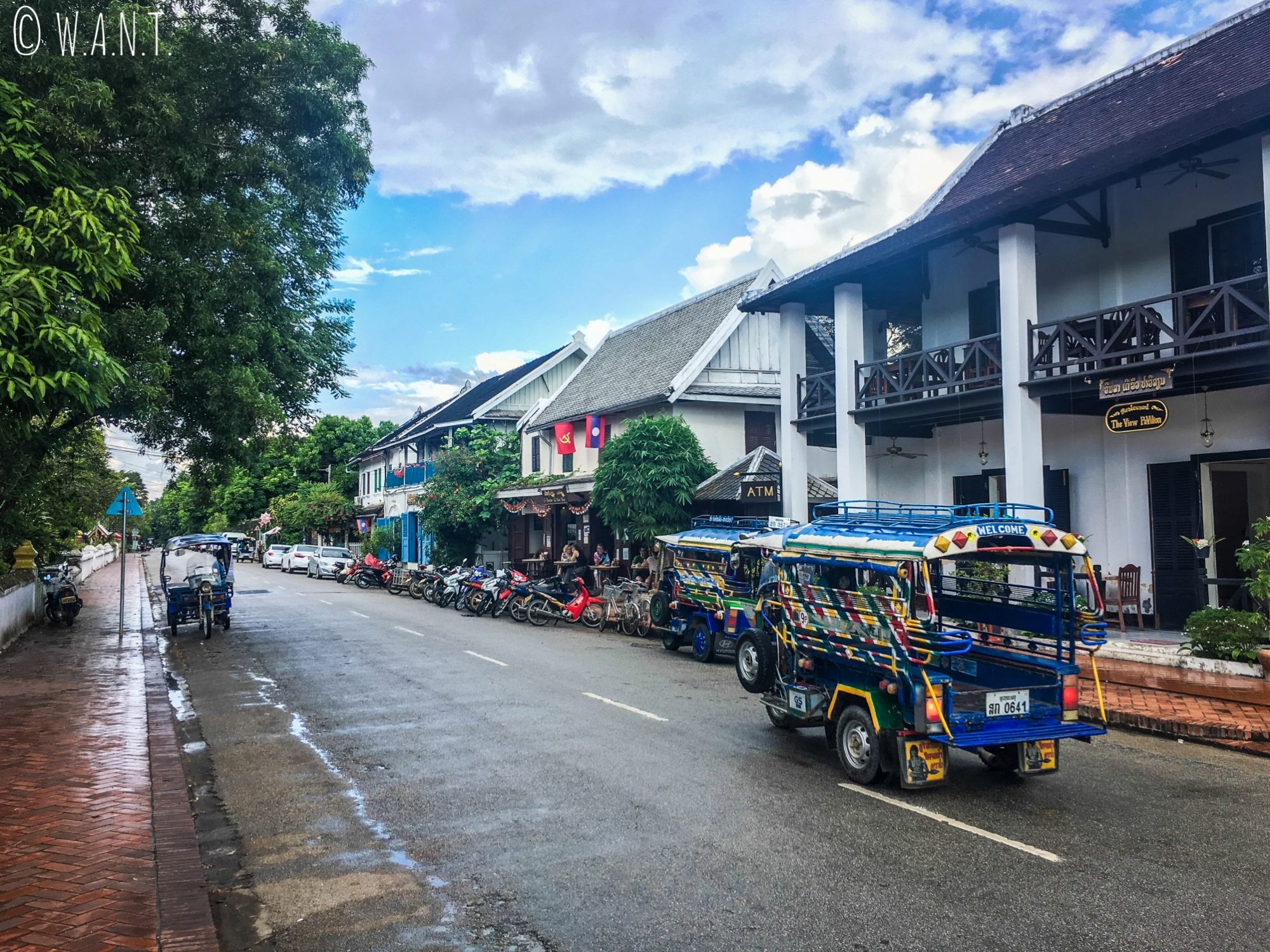 Une des rues principales de Luang Prabang