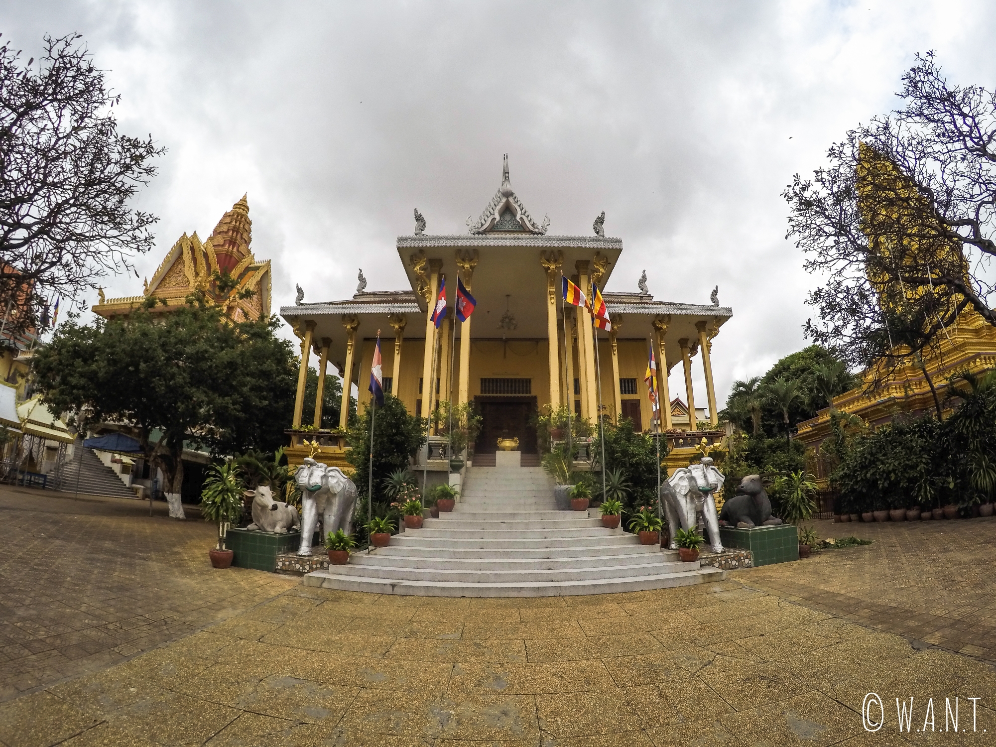 Bâtiment principal du Wat Ounalom de Phnom Penh