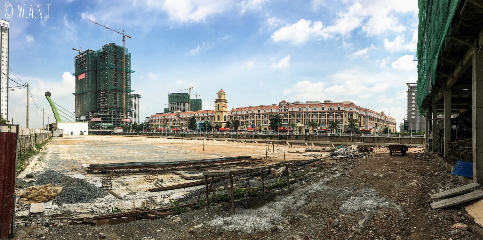 Panorama sur les chantiers de Diamond Island à Phnom Penh