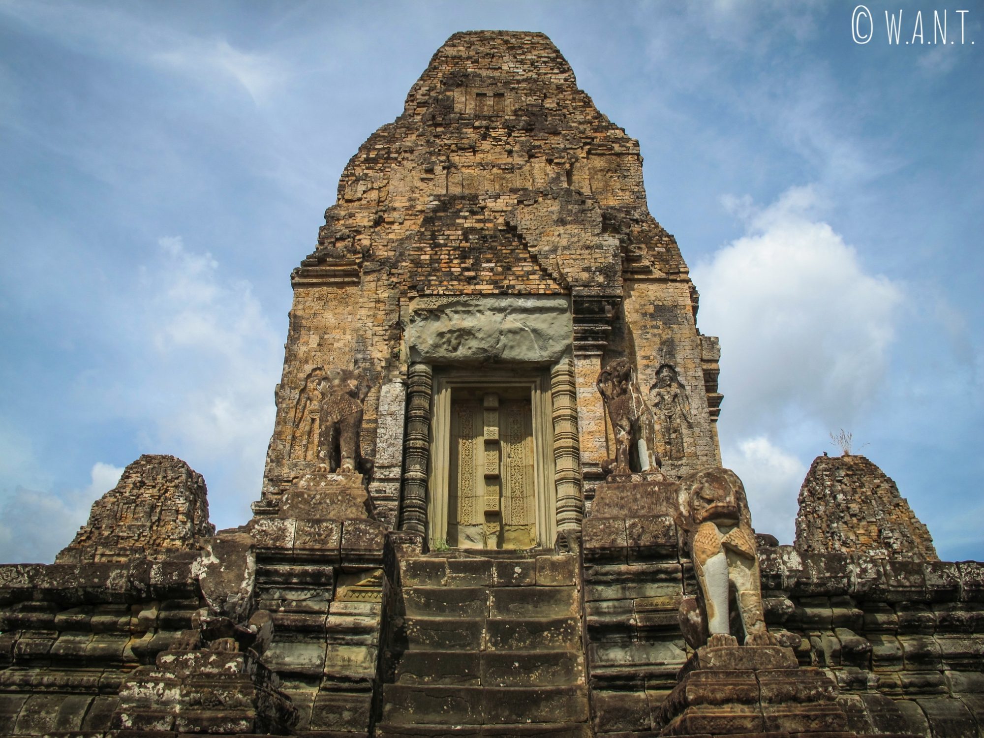 Tour principale du temple Pre Rup à Angkor