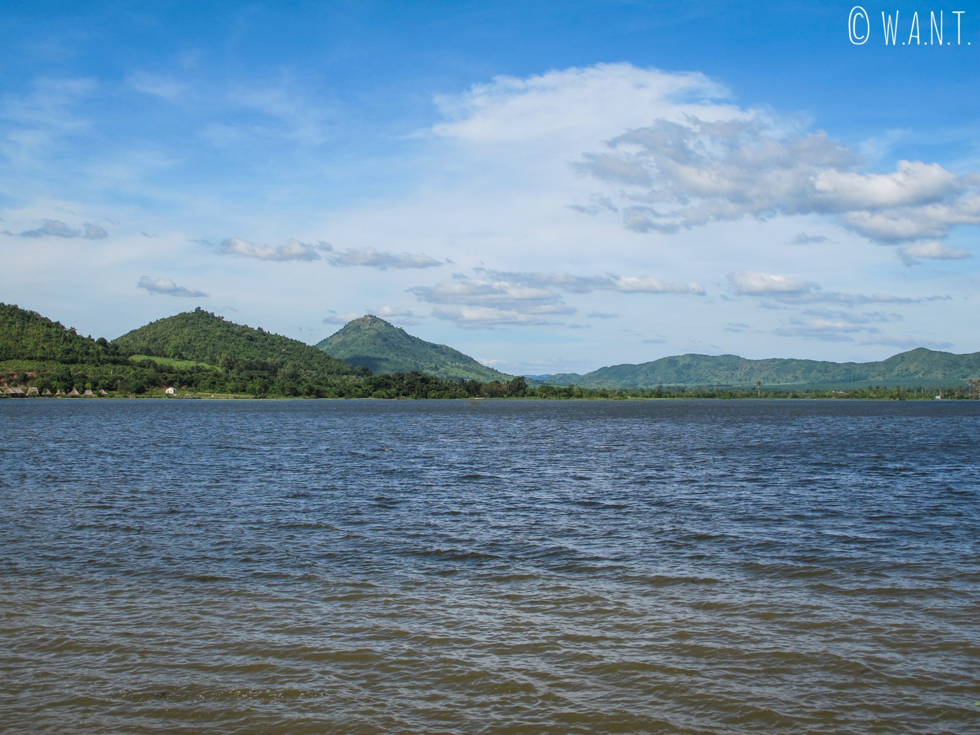 Vue sur le Secret Lake aux alentours de Kampot