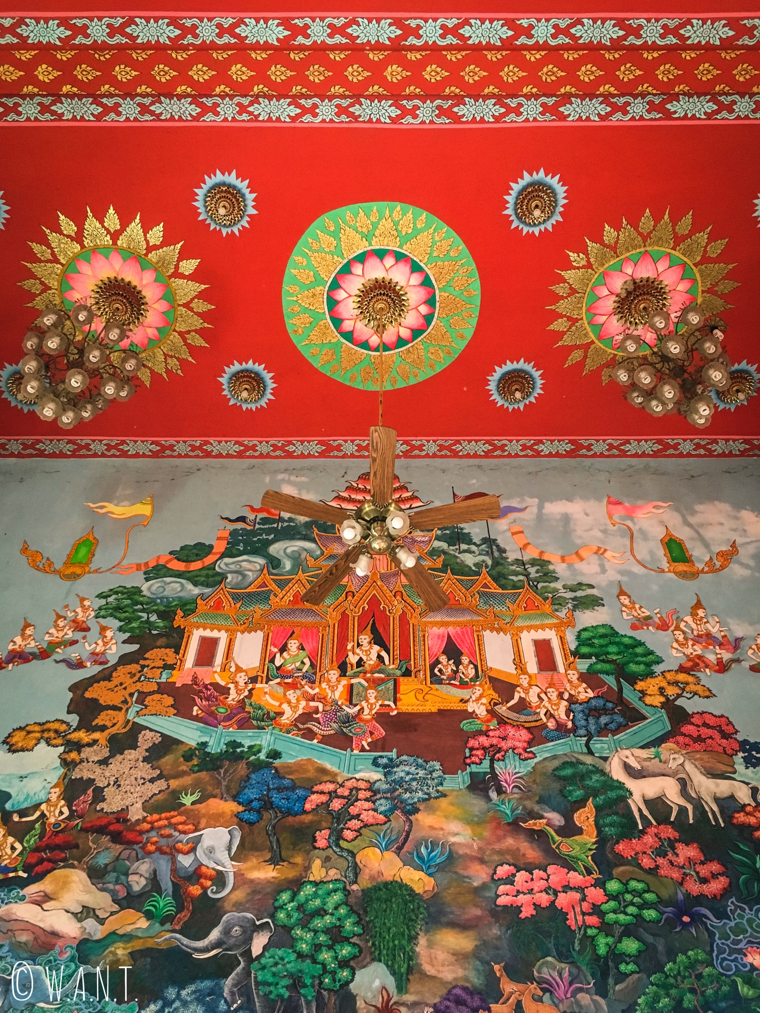 Peintures murales du Wat Plai Laem de Koh Samui