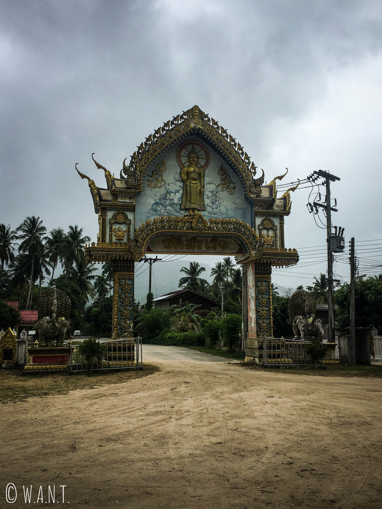 Porte d'entrée du Wat Samret de Koh Samui
