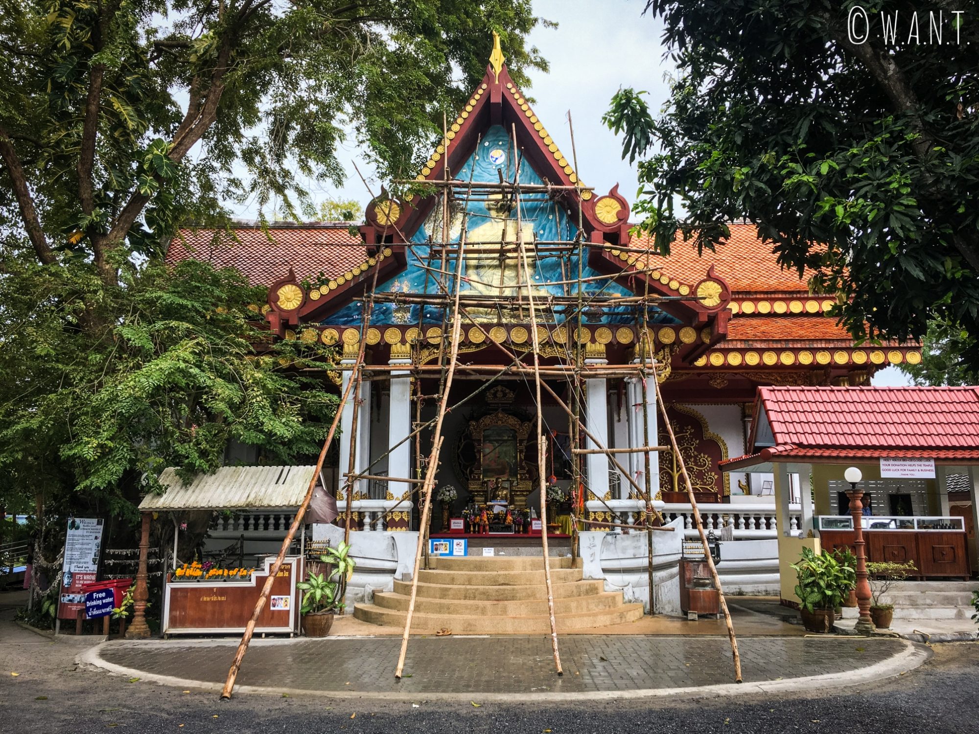 Wat Khunaram de Koh Samui
