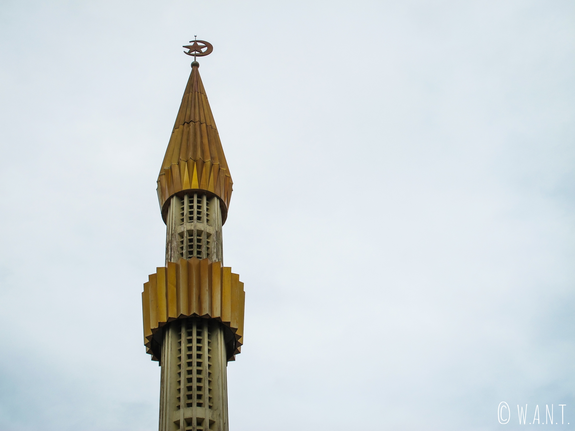Minaret du ministère de la Charia à Bandar Seri Begawan
