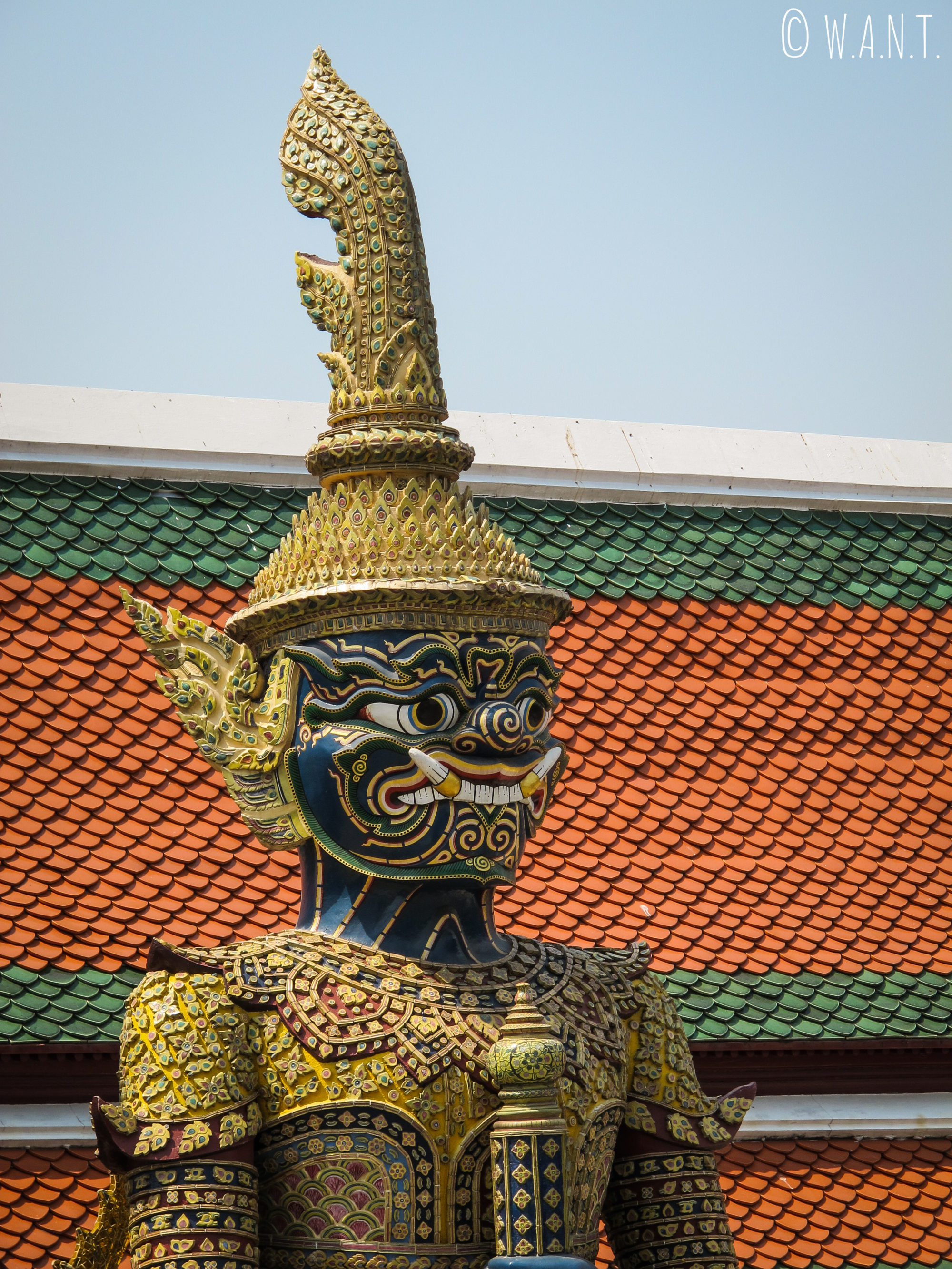 Statue de dvarapala au Palais Royal de Bangkok