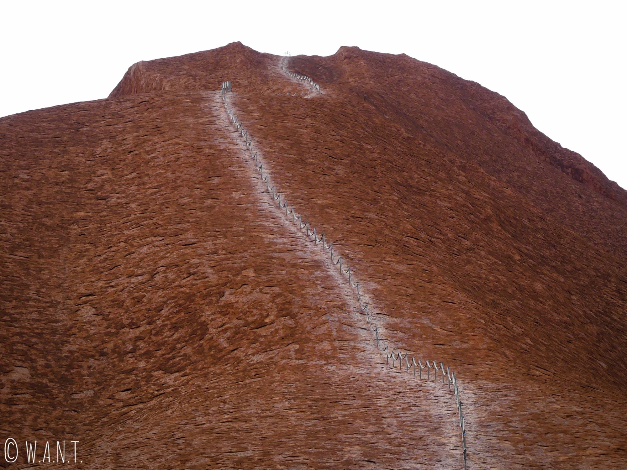 Chemin pour accéder au sommet d'Uluru