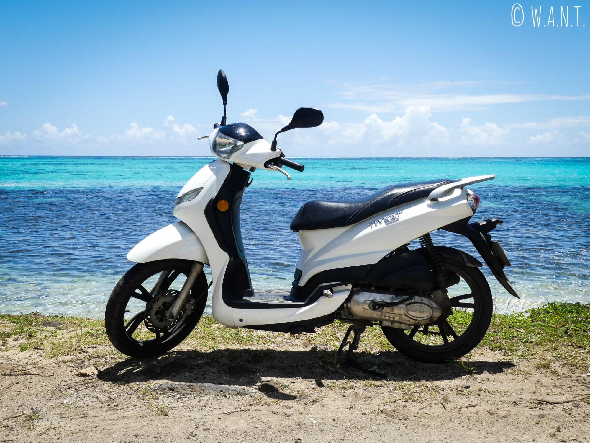 Le scooter, le mode de transport le plus adapté à l'île de Moorea