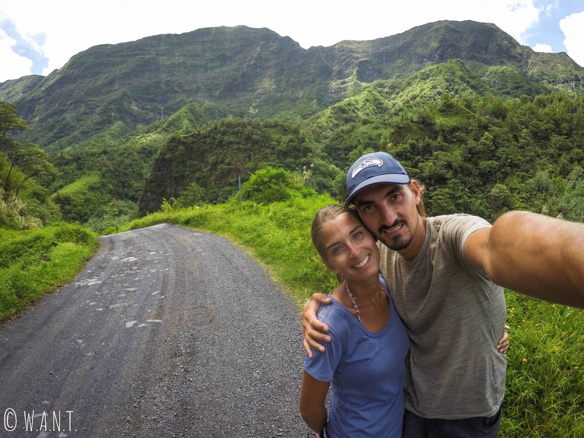 Selfie dans la vallée de la Papenoo à Tahiti