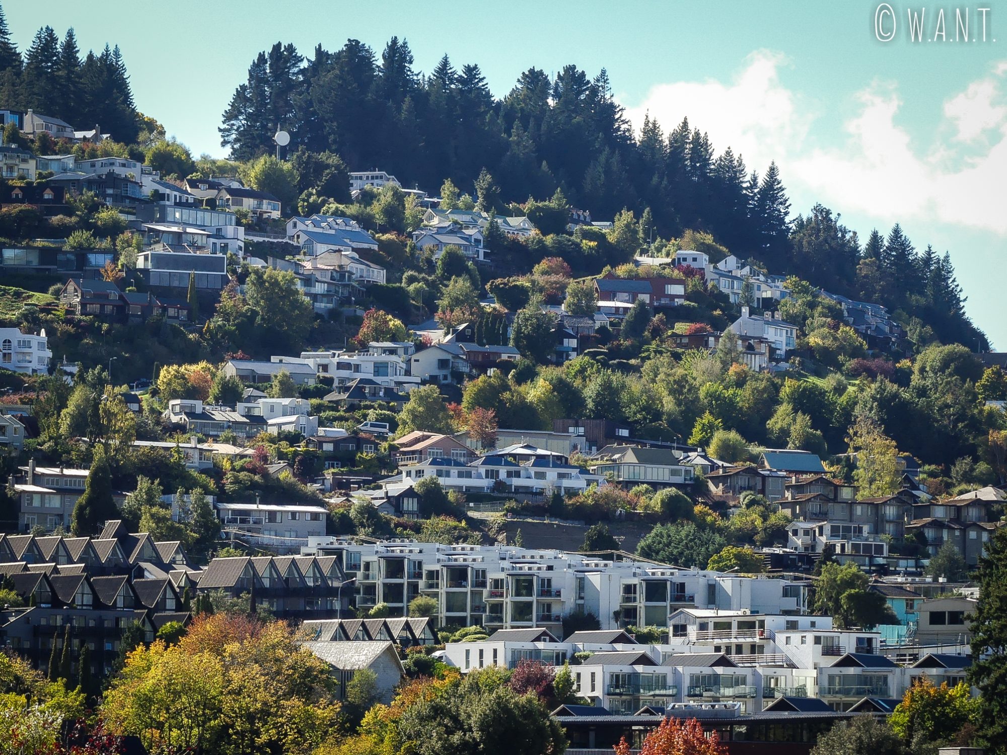 Gros plans sur les belles demeures de Queenstown en Nouvelle-Zélande